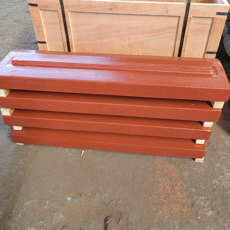 Impact-Crusher-Parts----Blow-Bar1